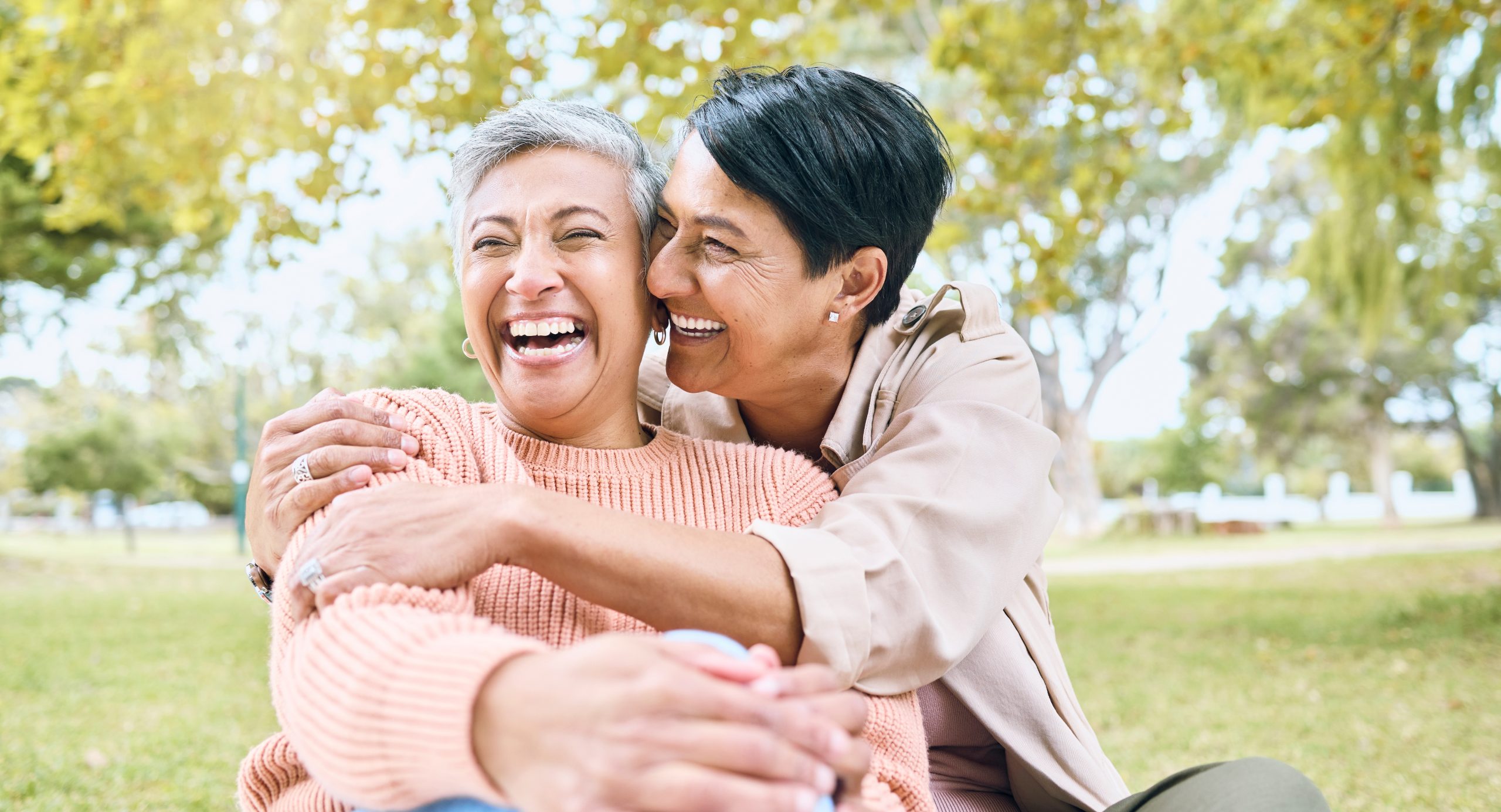 Couple,Of,Friends,,Seniors,Or,Laughing,Hug,In,Nature,Park,